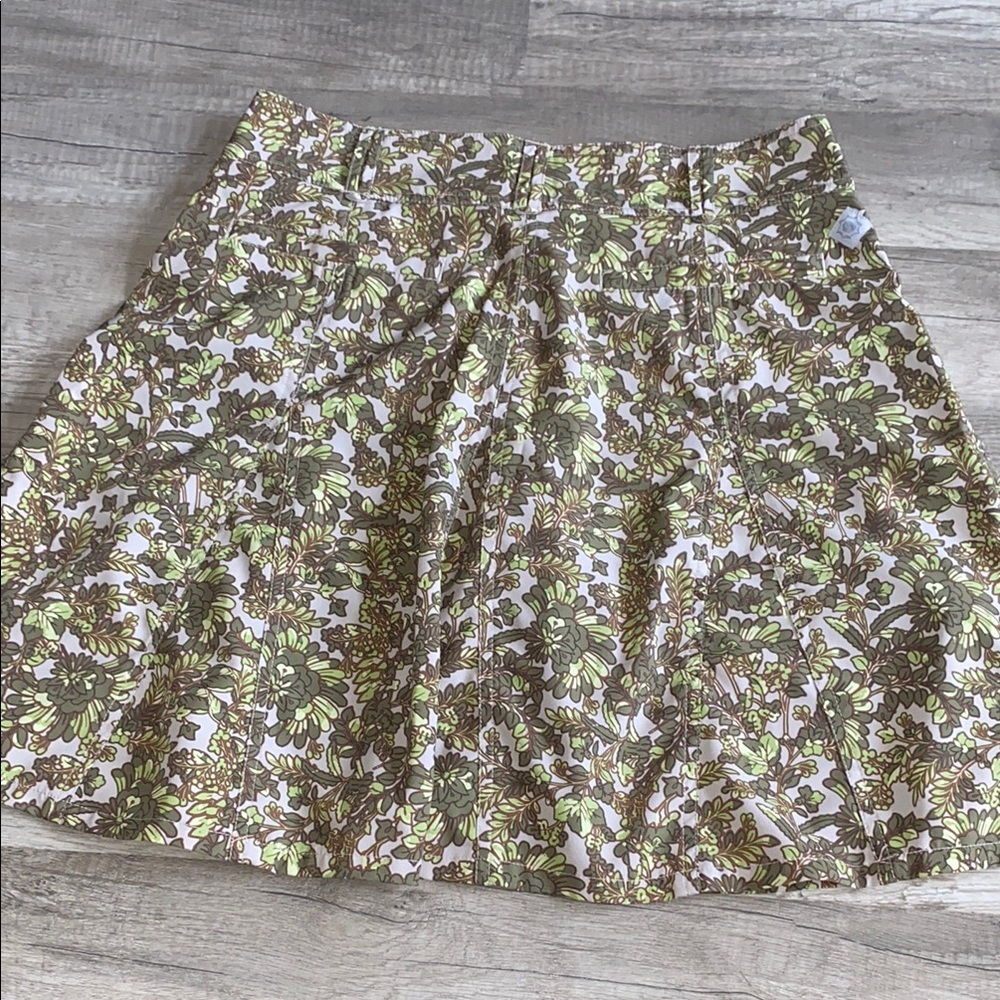 Green and Tan Mini Skater Skirt for Casual Wear D - Picture 3 of 4